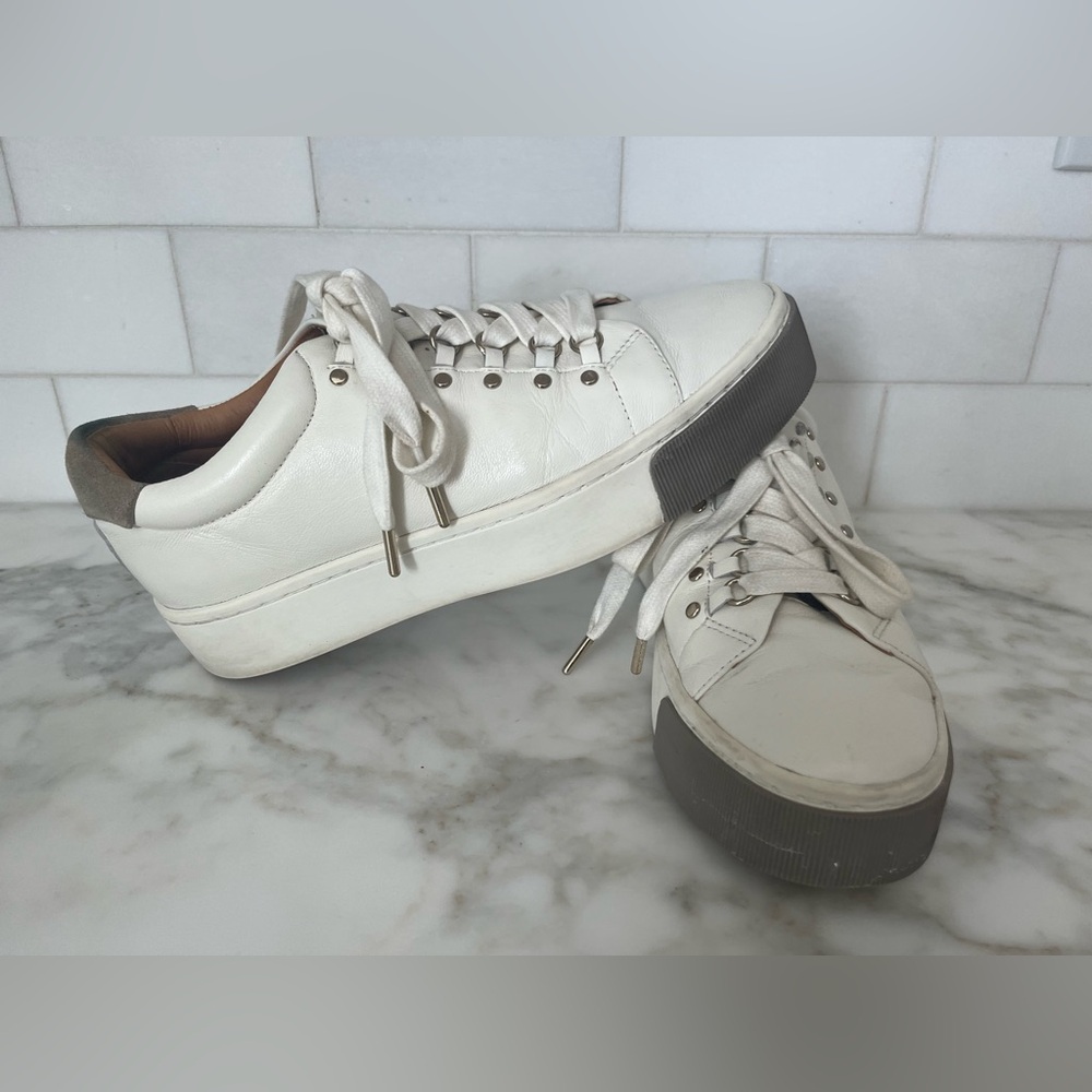 Joie White Platform Sneaker’s, size 39 (9)
